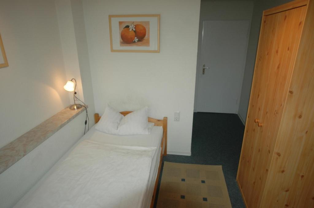 סארברוקן Hotel Adam חדר תמונה